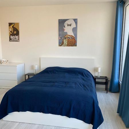 Cozy Studio With Garage In The City Center Plzeň Exterior foto